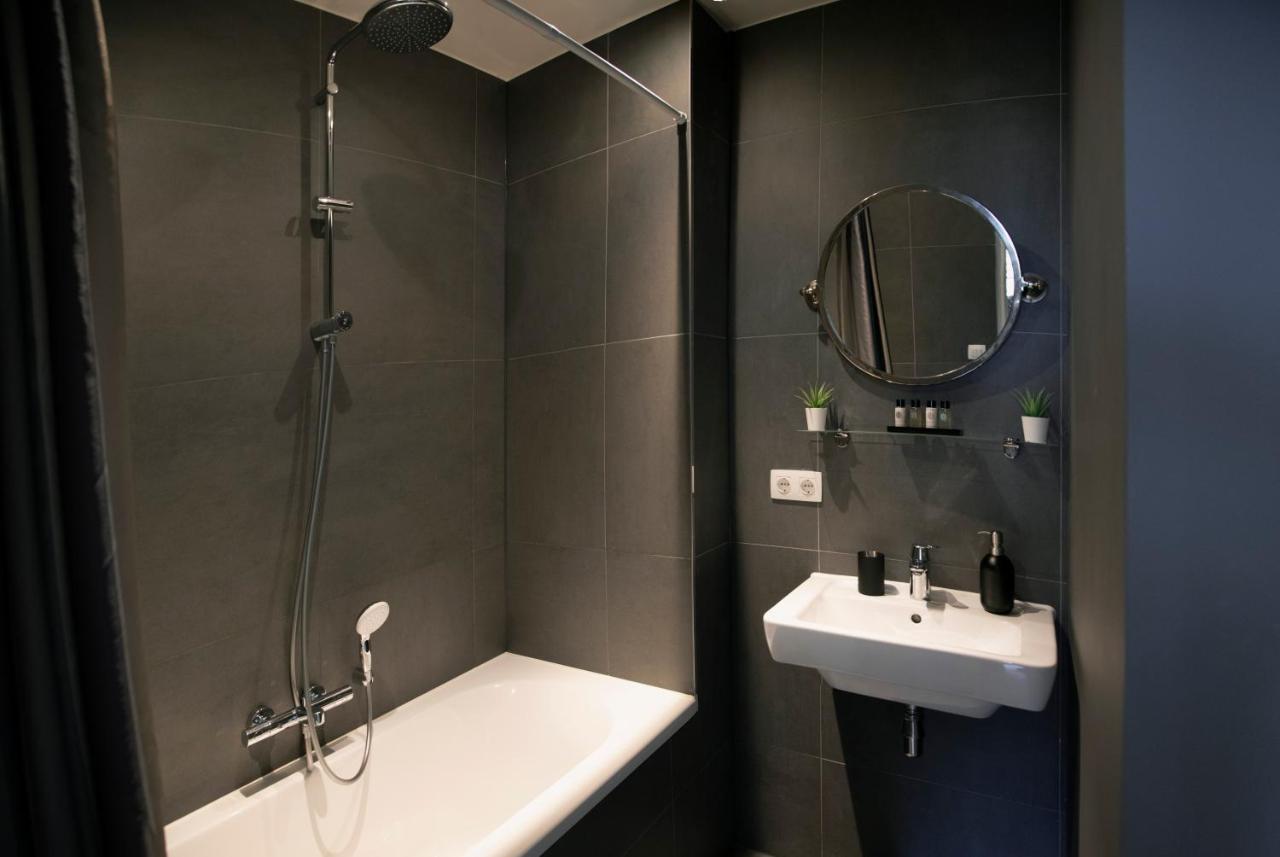 Bed and Breakfast Modern Hideout Ace Location Ámsterdam Exterior foto